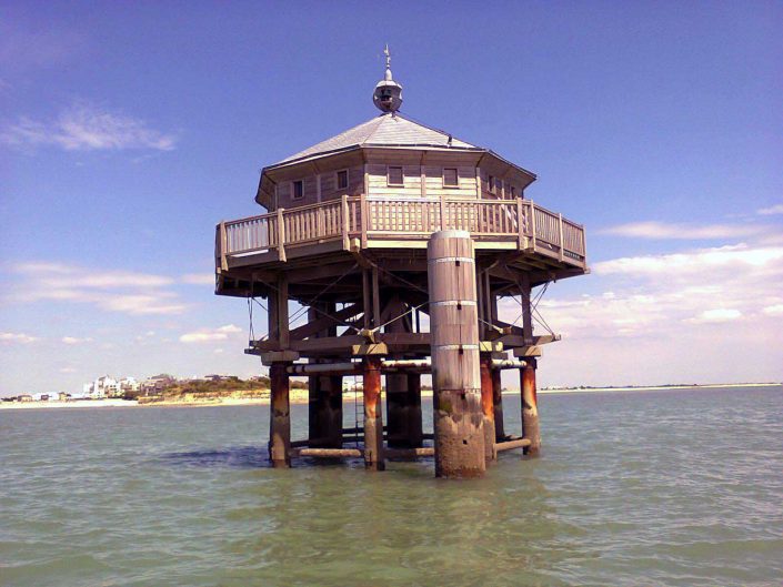 Le Phare Du Bout Du Monde La Rochelle Ile De R Nautisme